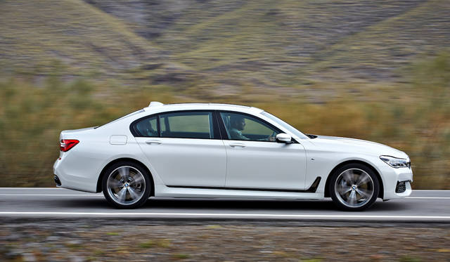 BMW 750 Li M Sport|ビー・エム・ダブリュー 750 Li M スポーツ 003