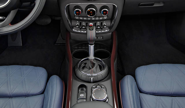 MINI Clubman|ミニ クラブマン 075