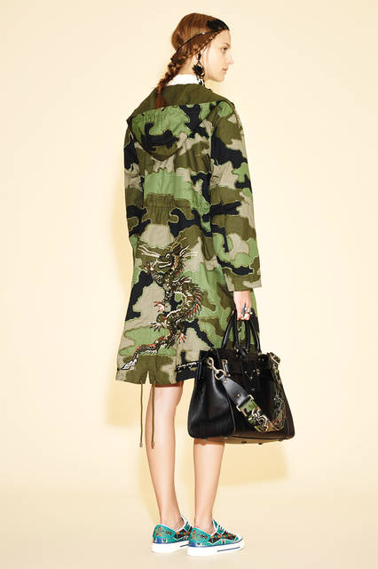VALENTINO_SPRING16_19