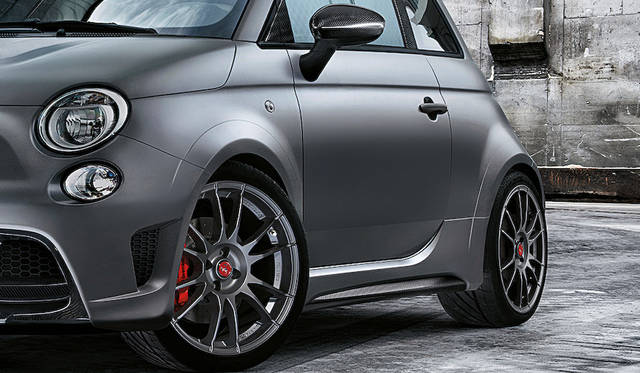 abarth-695-biposto_009