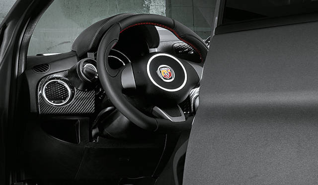 abarth-695-biposto_025