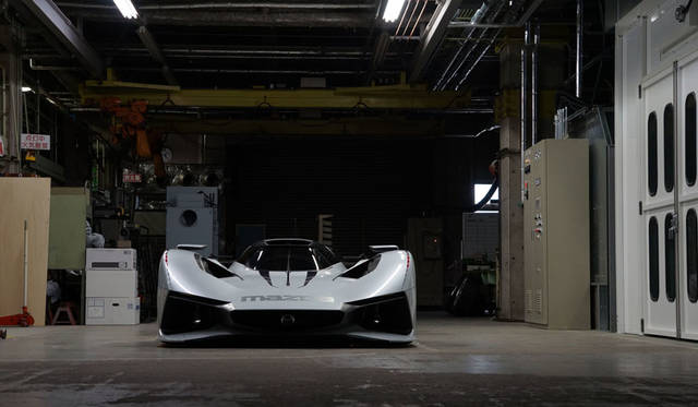 Mazda LM55 Vision Granturismo (full scale model)