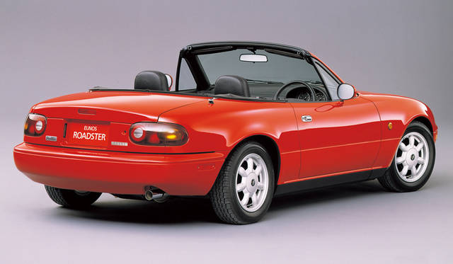 71_Mazda_Roadster