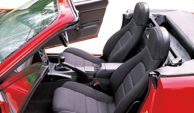 73_Mazda_Roadster