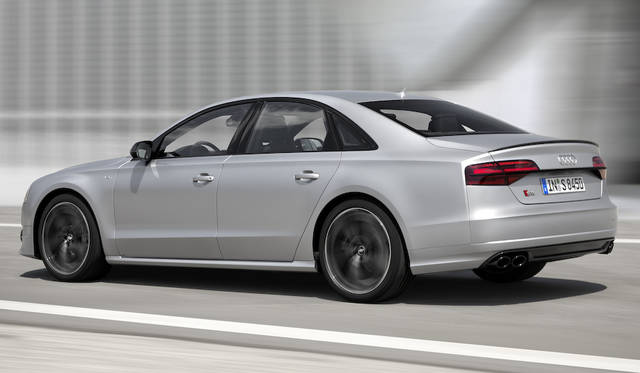 Audi S8 plus|アウディ S8 プラス 003