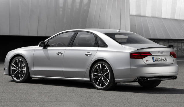 Audi S8 plus|アウディ S8 プラス 009