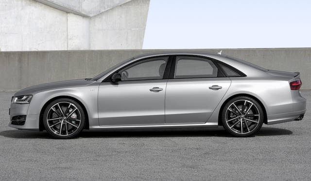Audi S8 plus|アウディ S8 プラス 010
