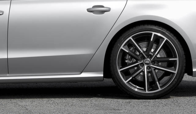 Audi S8 plus|アウディ S8 プラス 032