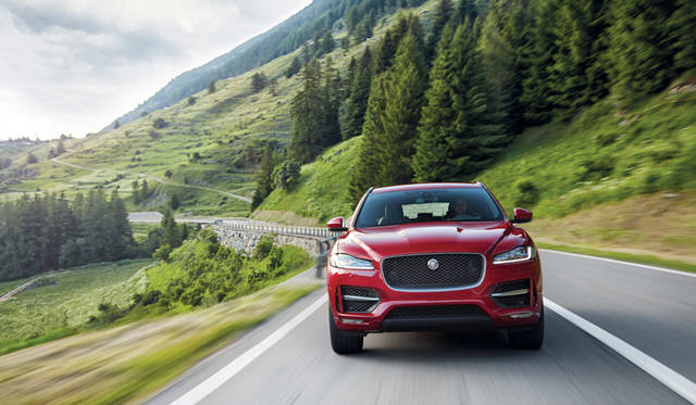 Jaguar F-Pace R-Sport|ジャガー Fペース R-Sport 030 Jaguar F-Pace R-Sport|ジャガー Fペース R-Sport