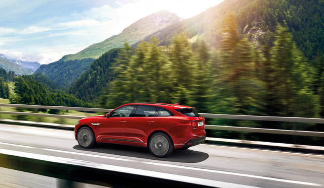 Jaguar F-Pace R-Sport|ジャガー Fペース R-Sport 032 Jaguar F-Pace R-Sport|ジャガー Fペース R-Sport