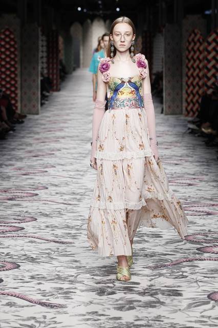 SS16DLR_London, Giles,London