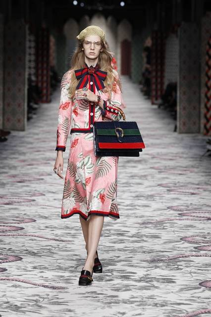 SS16DLR_London, Giles,London