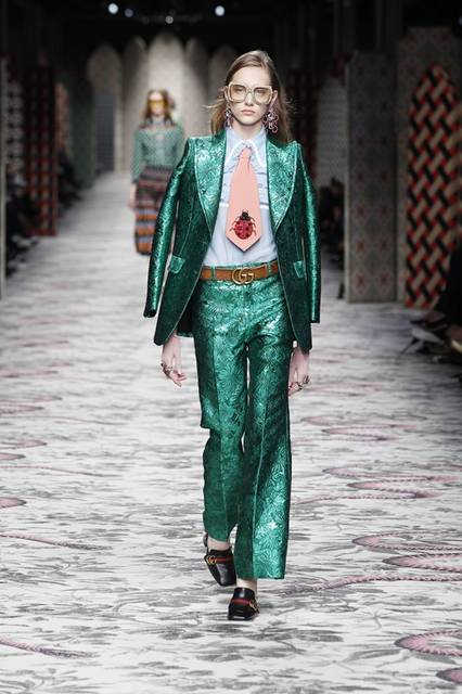 SS16DLR_London, Giles,London
