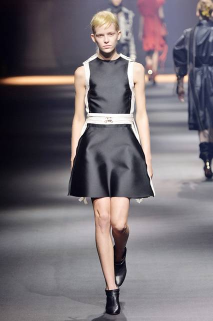LANVIN Ready to wear spring summer 2016 PARIS october 2015_