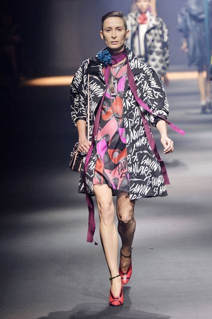 LANVIN Ready to wear spring summer 2016 PARIS october 2015_
