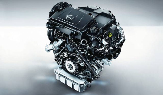 des-Benz V class|メルセデス・ベンツ V クラス 026 クリーン技術BlueTECを搭載した2.2リッターディーゼルエンジンは日本専用に開発されたもの