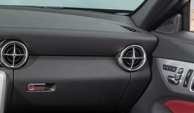 Mercedes-Benz SLC Class|メルセデス・ベンツ SLC クラス 032