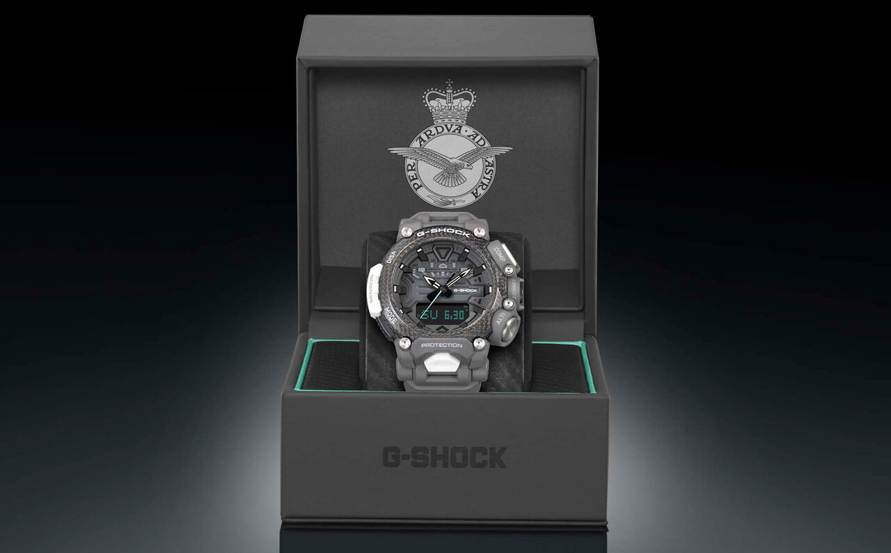 G-SHOCK GR-B200RAF-8AJR グラビティマスター 空軍 G-SHOCK×英国空軍のスペシャルモデル「GR-B200RAF-8AJR」が