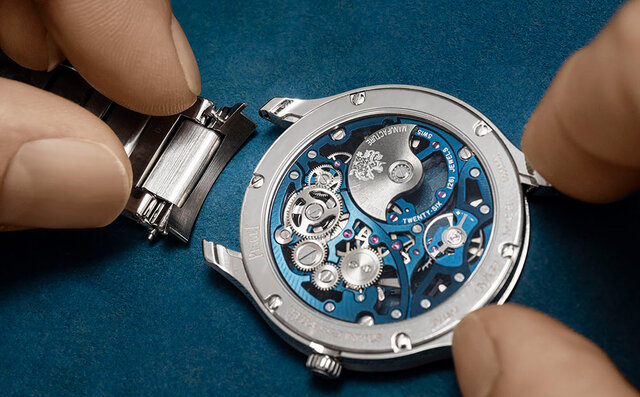 ✨PIAGET ピアジェ高級時計ボックス 青色 レザー ✨PIAGET ピアジェ高級時計ボックス 青色 レザー