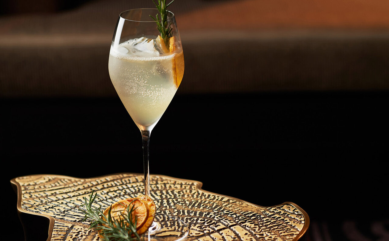 世界最先端のカクテル技術がここに！ トラディショナルかつ革新的な「VIRTU」のBAR体験 ｜TRAVEL Web Magazine