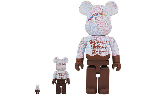 BE@RBRICK 8時16分だヨ!湯呑みでコーヒー ...