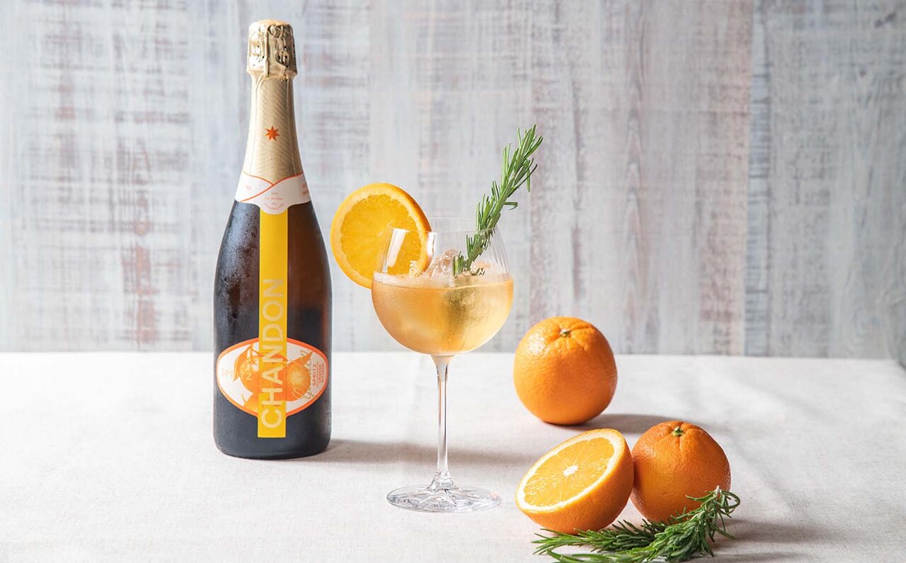 <ラウンドポンド>ワイナリーのシークレットガーデンワイン Round Pond Estate Secret Garden | Vivino 日本