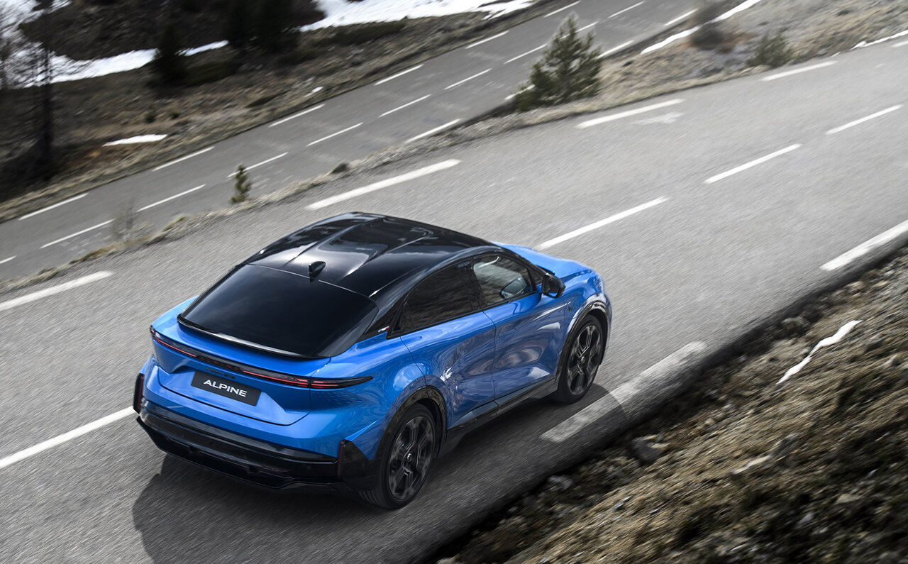 Arpine A390｜アルピーヌ A390