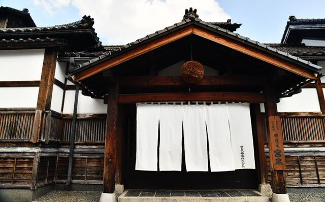 香りを起点に日本酒を設計する──日本香堂×宮泉銘醸が切...