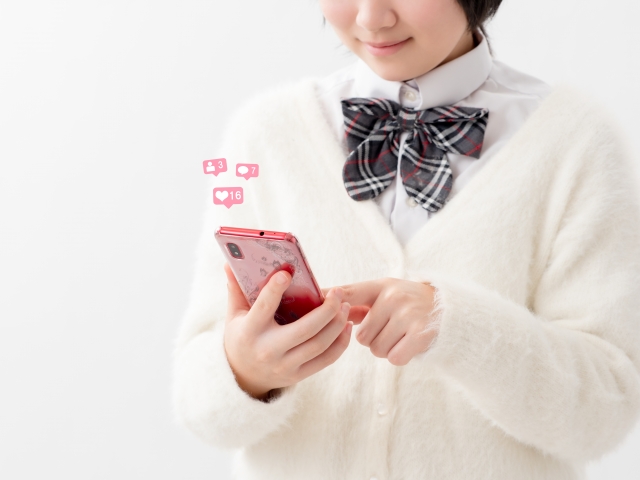 【ペルソナレポート】次世代ティーンウォッチ:ハッシュタグ「#LJK」「#制服〇〇」にみた情緒的価値(2019年7月号)