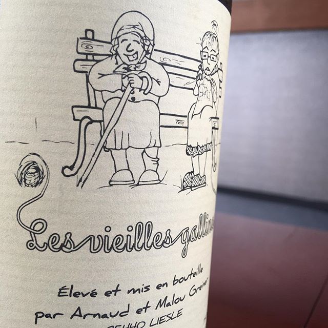 Hidefumi IshiiさんはInstagramを利用しています:「Arnaud et Malou Greiner  Les vieilles gallines 2015 melon le rouge queue  凝縮感、ほんの少しのシリアスさ、落ち着き、余裕。…」 (12915)