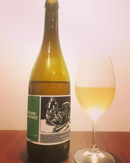 winy.tokyo on Instagram: “Refaire le Monde 2015 / Sebastien Fleuret - #Loire, #France (#CheninBlanc) ルフェール・ル・モンド 2015 / セバスチャン・フルレ - #フランス、#ロワール（#シュナンブラン） #winytokyo…” (14631)
