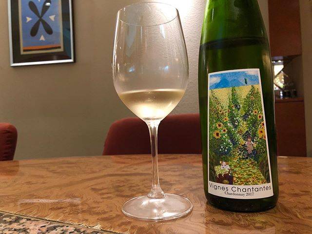 love wine, love vin nature!! on Instagram: “. ようこそ札幌へ。 超忙しく放ったらかしでしたが… 宮本ヴィンヤードでおもてなし。 . Sudden guest from Tokyo. Welcome with Miyamoto Vinyard's Chardonnay. . #ヴィーニュシャンタント…” (16957)