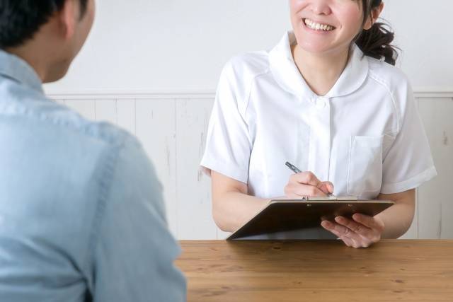 AIによる電話問診サービスプロジェクトが開始　医師・看護師の長時間労働の解消へ