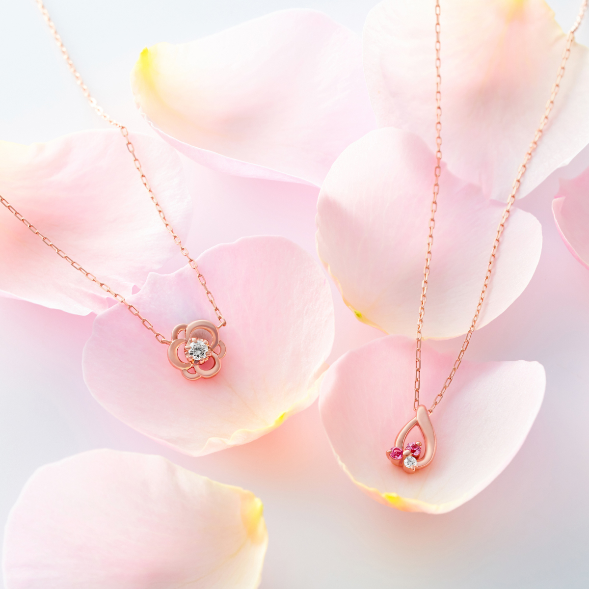 花びらと４℃のネックレス
