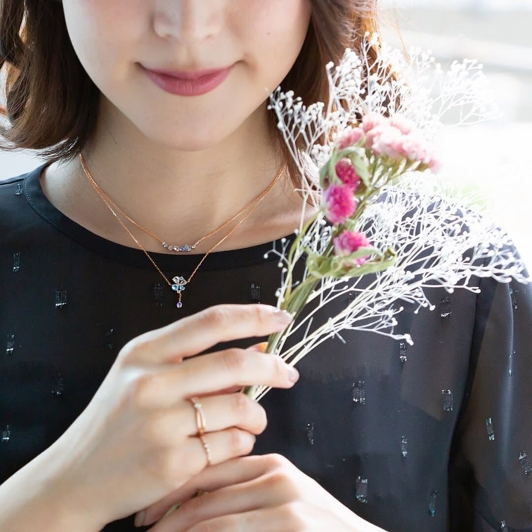 友人の結婚式への参列はブライズメイドドレスが素敵