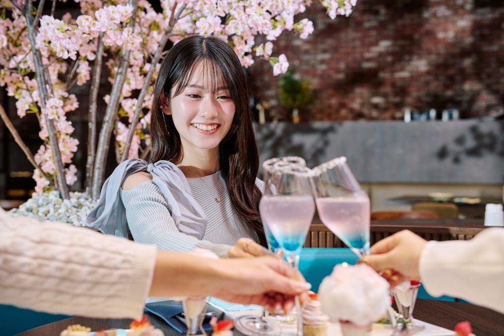 お花見アフタヌーンティーと楽しむ「4℃ 2025 SAKURA Collection」