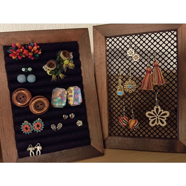 ピアスもインテリアに 絶対なくさないピアスの収納方法 スパークルボックスマガジン