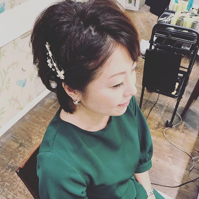 ホテルパーティーにもってこい 一気に主役になるヘアアレンジまとめ スパークルボックスマガジン