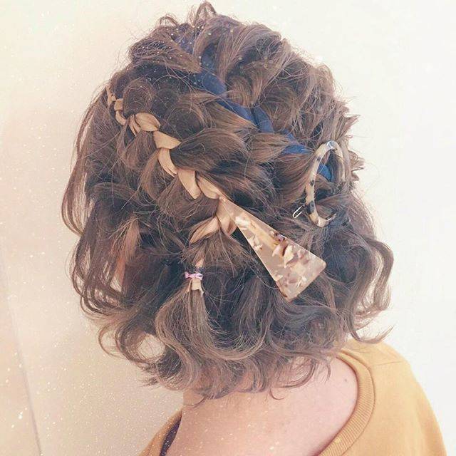 ホテルパーティーにもってこい 一気に主役になるヘアアレンジまとめ スパークルボックスマガジン