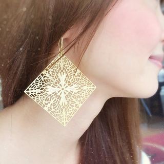 イタリアのジュエラーならではのフィリグリー(透かし彫り...