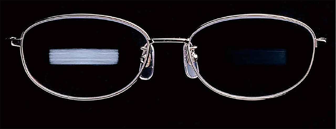 ※（左）従来のマルチコート、（右）バリアクリーンVコート（S‐6.00当社比）