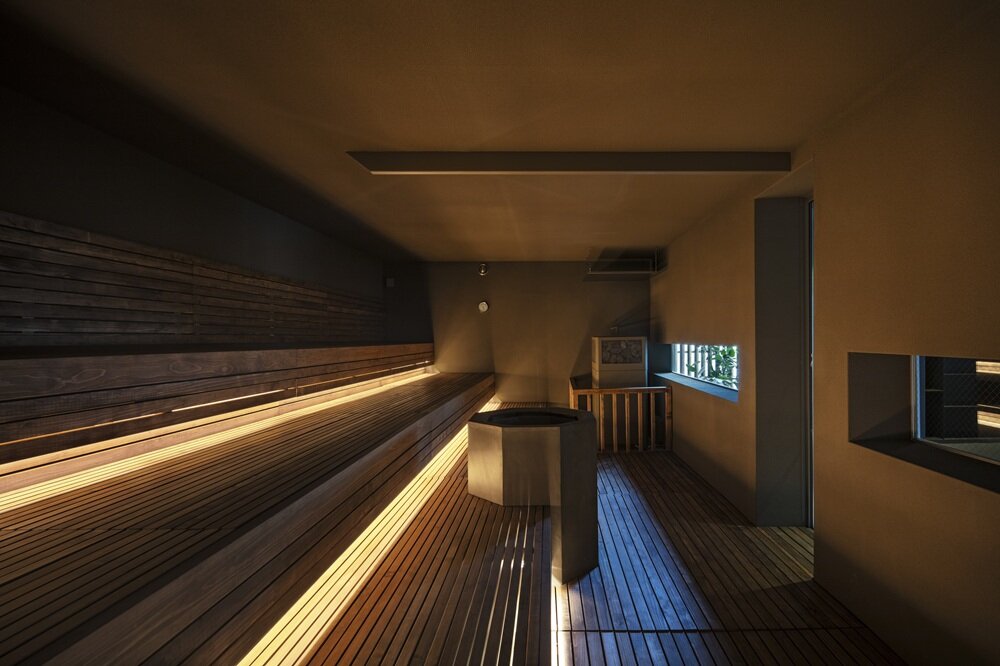 業界内で注目を集めるレーベル「madsaunist 」が監修したサウナ室