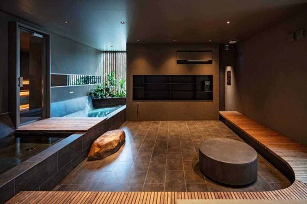 サウナエリア/水着着用・男女混浴