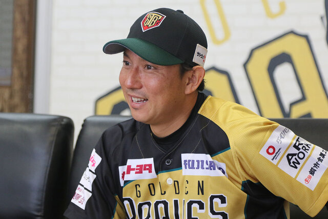 送料込み！2枚セット【WBC2009年大会】川崎宗則選手　本人サイン入り写真 川崎宗則 2009年 WBC 日本代表 直筆サインボール PSA鑑定証明書
