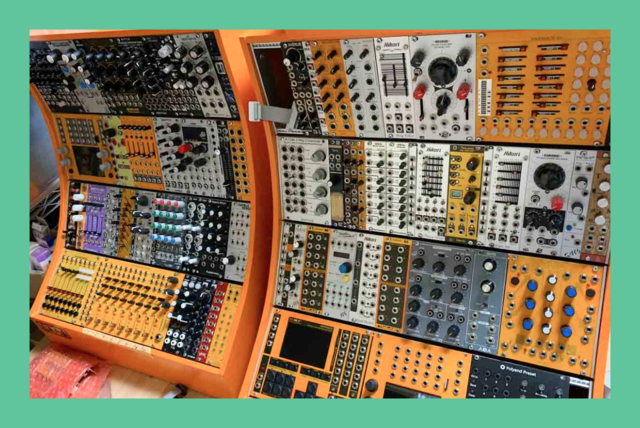 Instruo Eas モジュラーシンセ Instruo Eas— Clockface Modular