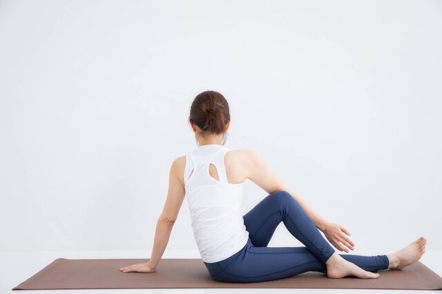 ヨガの服装は 動きやすさ が大切 初心者の選び方ポイントをチェックしよう Premium Outlets Times