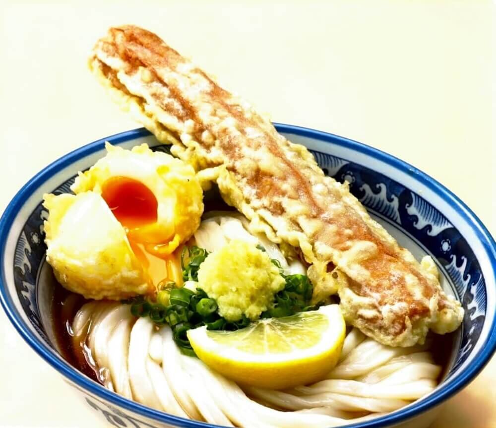 釜たけうどんのちく玉天ぶっかけうどん