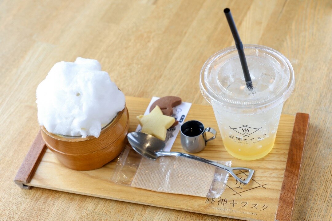 湯けむり温泉プリンとドリンク