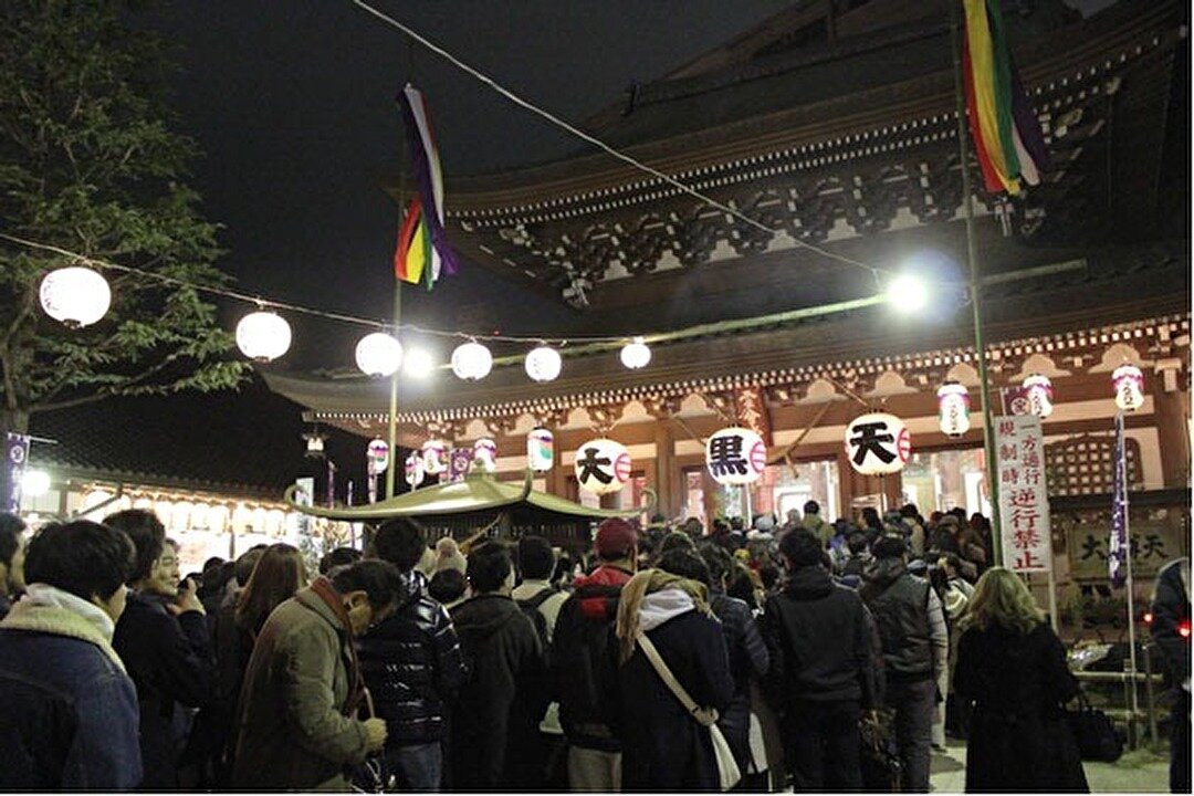参拝者でにぎわう大黒祭