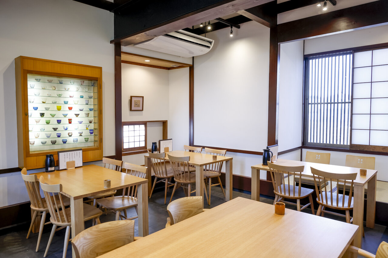 「元禄そば」の店内